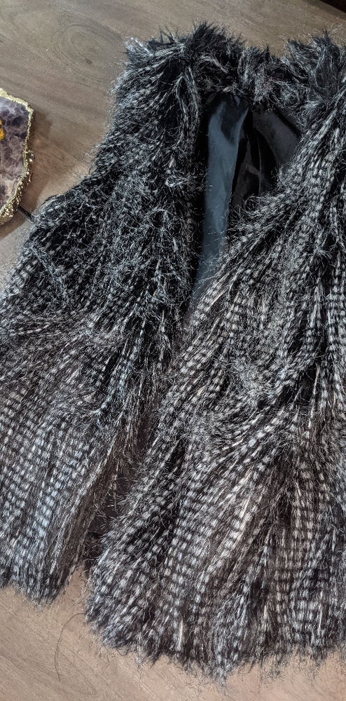 Faux Fur Vest Black & White Large